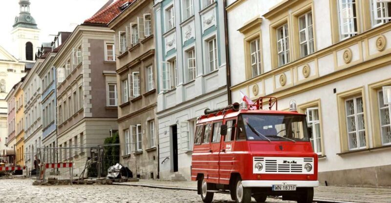 Warsaw: Classic Highlights Private Tour by Vintage Car - FAQ