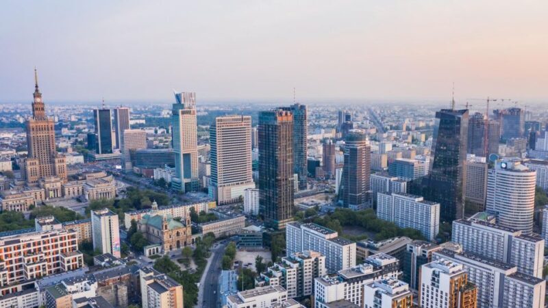 Warsaw: Express Walk with a Local in 60 minutes - What the Tour Covers