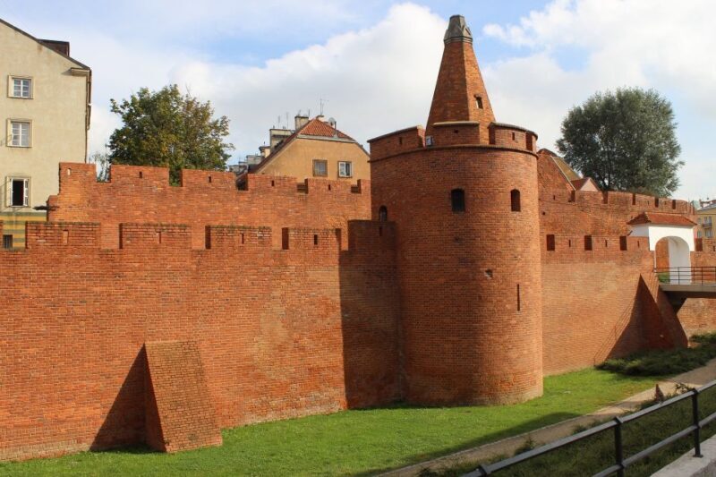Warsaw: Highlights of Old & New Town Private Guided Tour - Final Thoughts