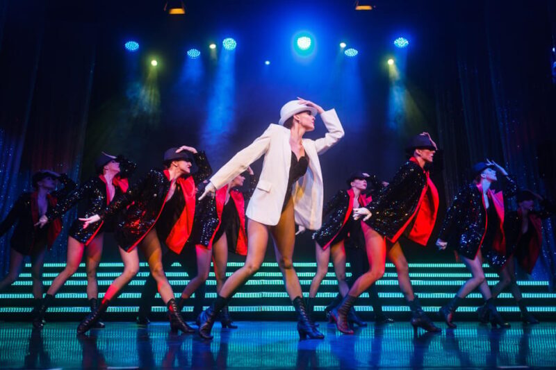 Warsaw: Live Show at Sabat Theatre - Dining and Drinks: More Than Just a Show