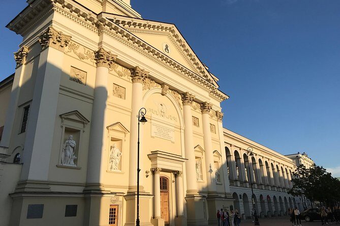 Warsaw Must See Local Walking Tour | max. 15 people - FAQ