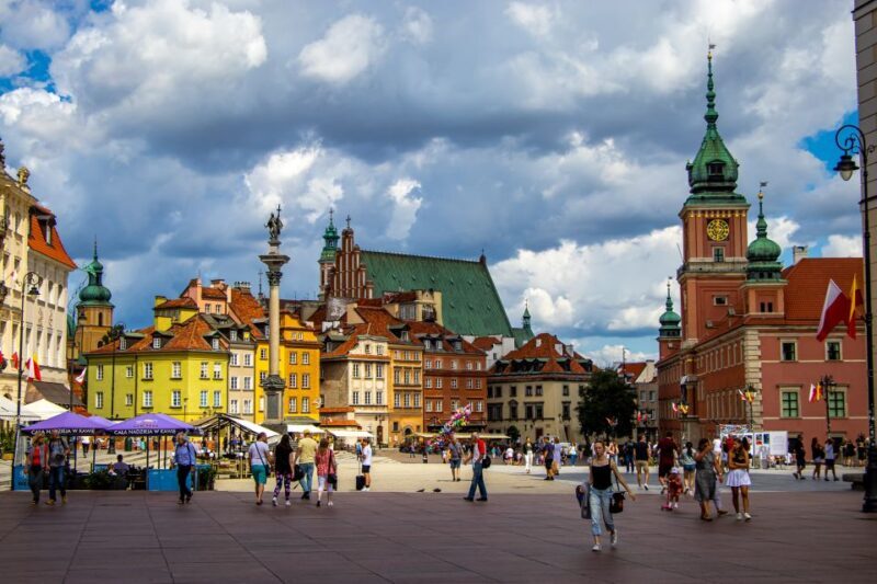 Warsaw: Old Town Highlights Walking Tour in English - Key Points