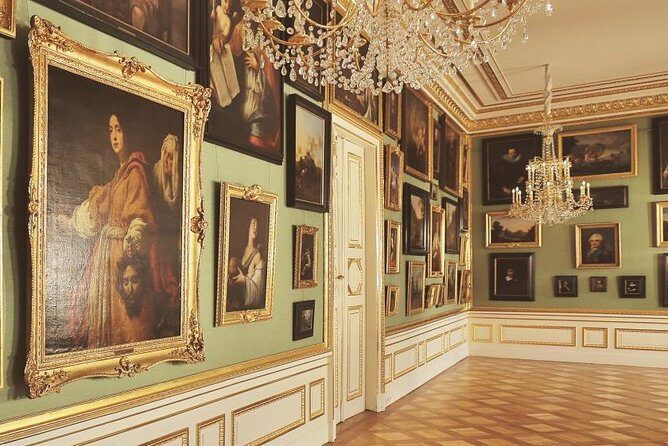 Warsaw Old Town with Royal Castle + Lazienki Park: PRIVATE TOUR /inc. Pick-up/ - Considerations and Extra Options
