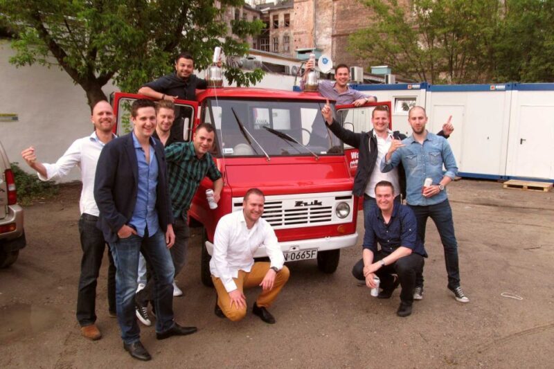 Warsaw: Private 3-Hour Tour by Communist Van - An In-Depth Look at the Warsaw Communist Van Tour