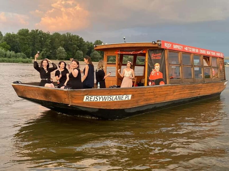 Warsaw: Private Cruise on the Vistula River - A Closer Look at the Warsaw Private Vistula River Cruise