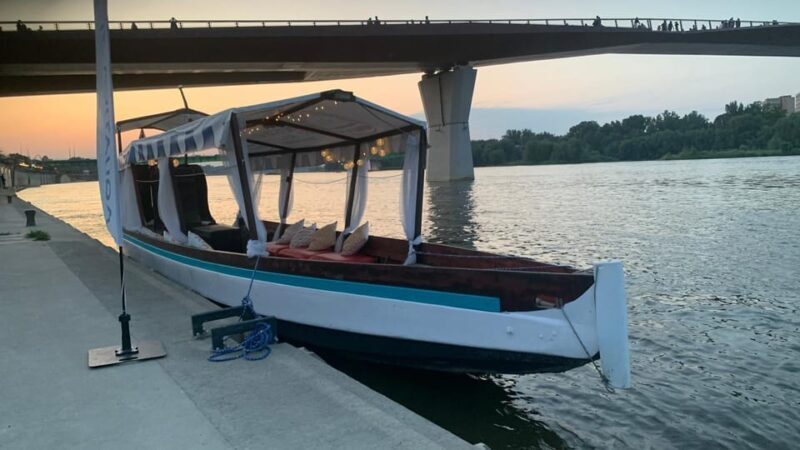 Warsaw: Scenic Cruise by Gondola on the Vistula River - Key Points
