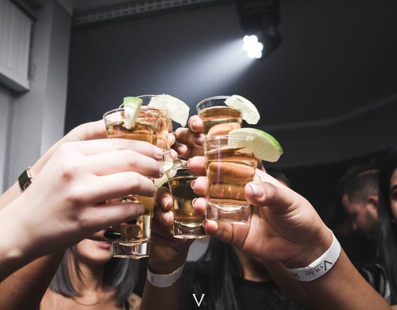 Warsaw: Skip-the-Line Entry to Room 13 Club + Welcome Shot - What You Can Expect from This Night Out