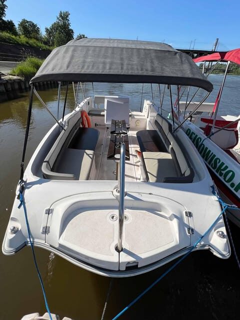 Warsaw: Vistula River Cruise with Your Music & City Views - Final Thoughts: Why This Tour Is Worth It