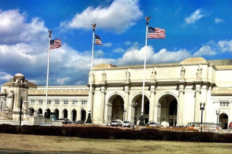 Washington, D.C.: 3-Hour Small Group Memorial Tour - A Detailed Look at the Washington, D.C. Memorial Tour