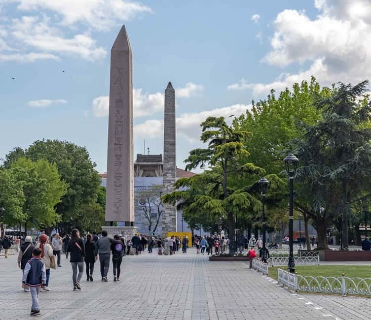 Washington D.C: Monuments & History Guided Tour -Day &Night - Key Points