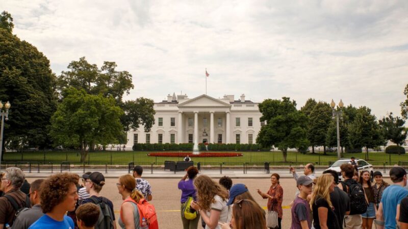 Washington DC: Bus Tour with US Capitol and Archives Access - Who Should Consider This Tour?