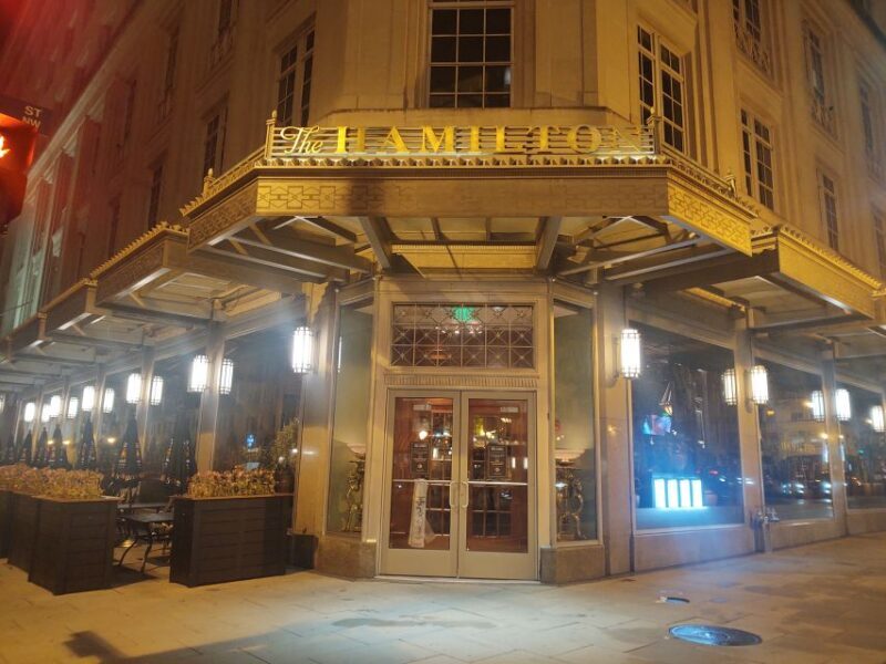 Washington DC: Ghosts Boos and Booze Haunted Pub Crawl - An In-Depth Look at the Haunted Pub Crawl Experience