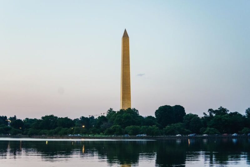 Washington DC: National Mall Night Bus Tour - Authentic Traveler Insights