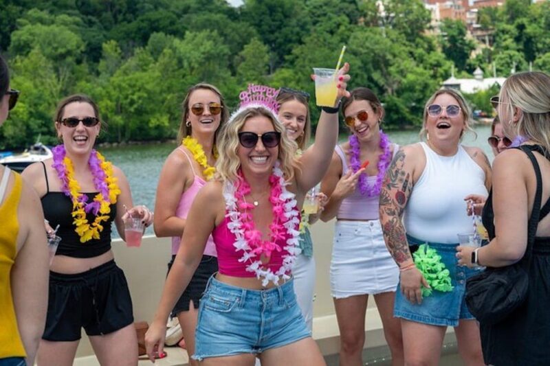 Washington DC: Sightseeing Brunch Cruise with Open Bar - Key Points