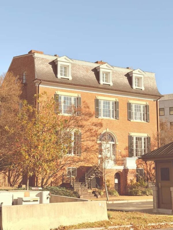 Washington, DC: Women's Advocacy Walking Tour - Discover Women Who Shaped Washington, DC on a Guided Walking Tour