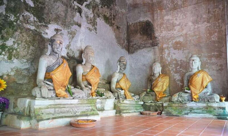 Wat Phra That Doi Suthep & Wat Pha lat Evening Tour & Guide - Experience the Charm of Chiang Mai’s Mountain Temples in the Evening