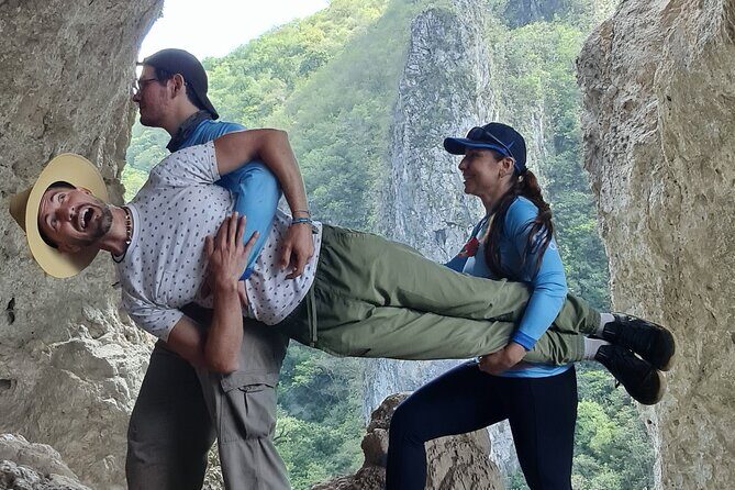 Water hiking Cerro del Agujerado - FAQ