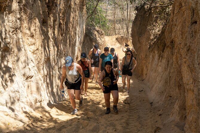 Waterfall in the jungle of Puerto Vallarta - FAQ