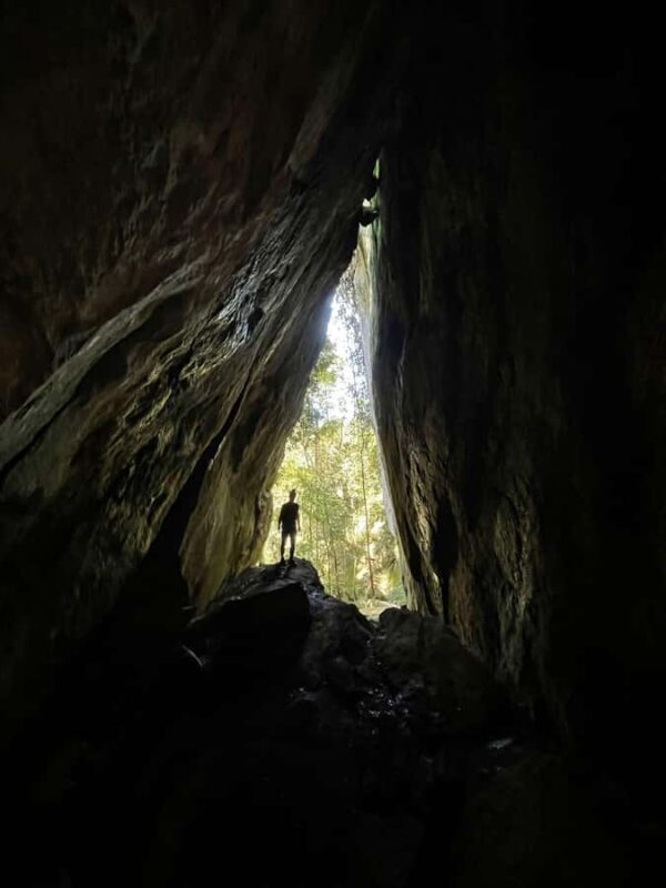 Waterfalls and Caves Trail in the Tijuca Forest - Key Points