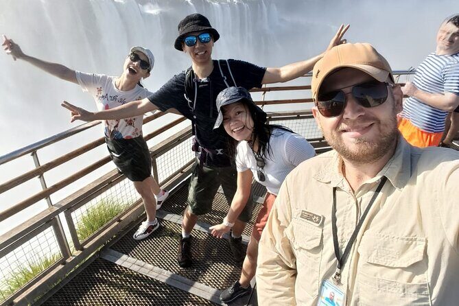Waterfalls Brazil and Argentina in 1 day - DAYTOUR PRIVATIVO - Key Points