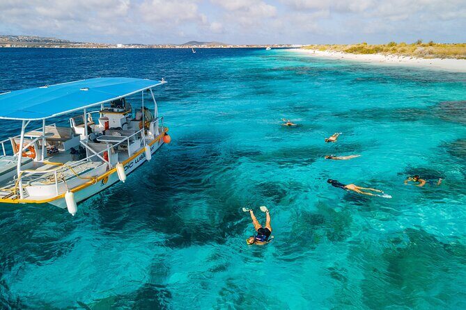 Watertaxi to Klein Bonaire on the No Name Beach - A Closer Look at the Watertaxi Experience