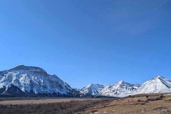 Waterton Lakes Park and South Alberta Private Scenic Tour - Key Points