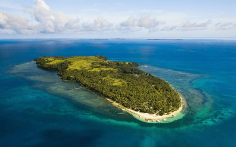 Waves & Wonders: Siargao Private Tour M Adventure - An In-Depth Look at the Siargao Island-Hopping Odyssey