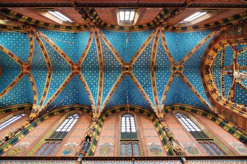 Wawel Hill, St.Mary's Church & Rynek Underground Guided Tour - Authentic Experiences from Reviews