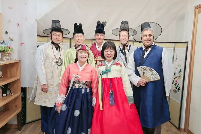 Wearing Hanbok Walking Tour in Bukchon with Liquor Tasting - Frequently Asked Questions
