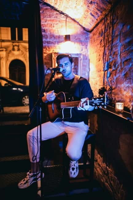 Wednesday Night Live Music with Cocktails - FAQ