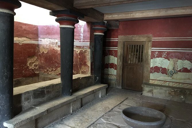 WeGuide Knossos palace - The Value of This Experience