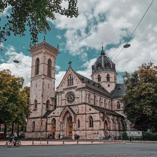 Weimar: Express Walk with a Local in 60 minutes - Detailed Breakdown of the Itinerary