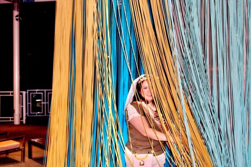 Weird, Wacky Fremont Bar Experience with Cocktails & Photos - FAQ