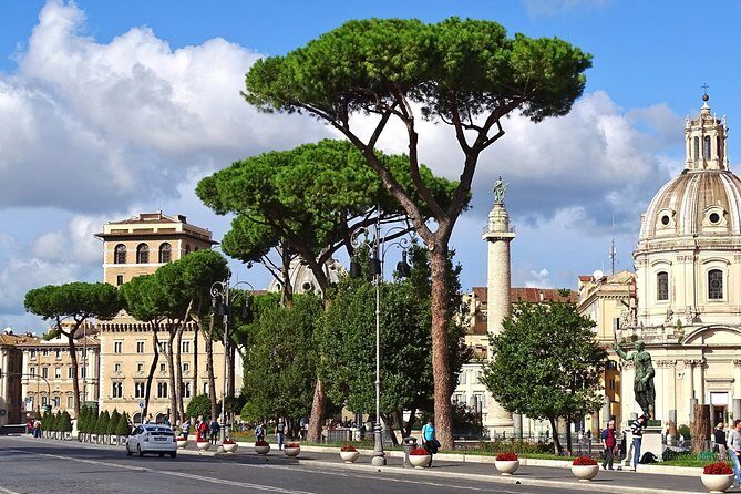 Welcome Rome Semi private walking tour - What Makes This Tour Stand Out?