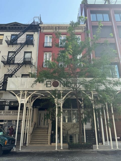 Welcome to New York: A Tour of Taylor Swift Hotspots - Why This Tour Works