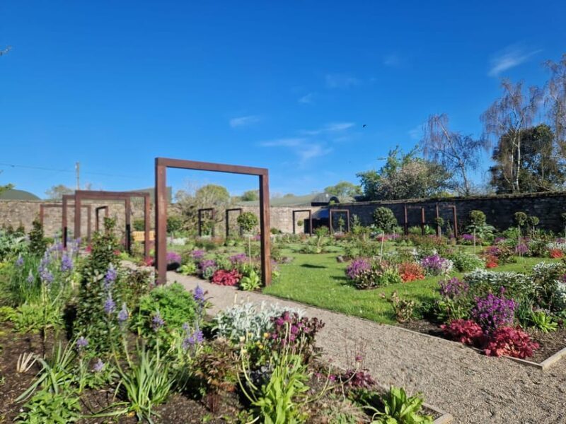 Wells House, Co Wexford: Entry, Picnic & Meerkat fun - Key Points