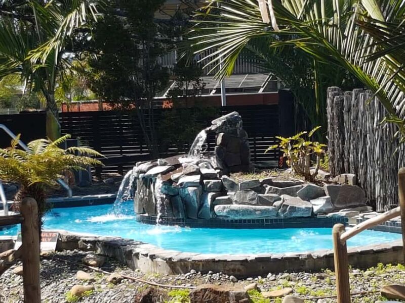 West Auckland: Sunset with Thermal pool & Wine Tasting - West Auckland: Sunset with Thermal Pool & Wine Tasting — A Relaxing Escape from City Hustle