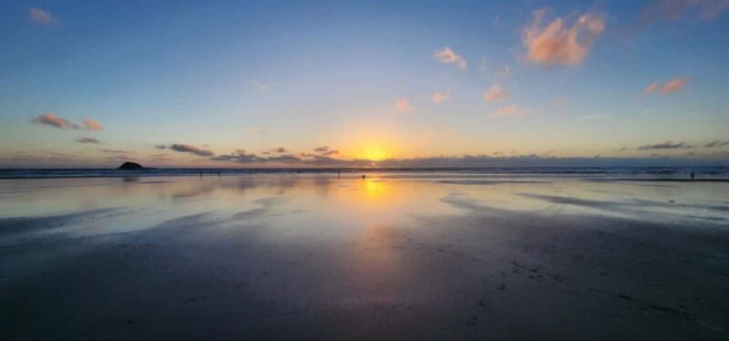 West Auckland: Sunset with Thermal pool & Wine Tasting - Frequently Asked Questions