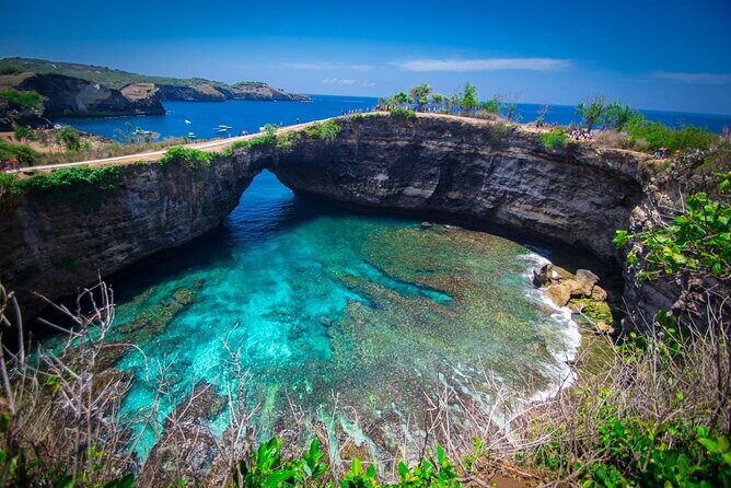 West Beach Nusa Penida Tour with Speedboat Transfer from Sanur - Exploring the West Nusa Penida Tour with Speedboat from Sanur: An Authentic Day of Nature and Ocean Views