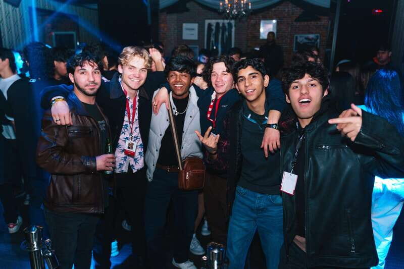 West Coast Party Crawl - Route B - Experience the Best of Vancouver’s Nightlife with the West Coast Party Crawl - Route B