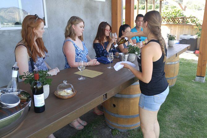 West Kelowna Gallery Of Grapes Wine Tour - An In-Depth Look at the West Kelowna Gallery Of Grapes Wine Tour