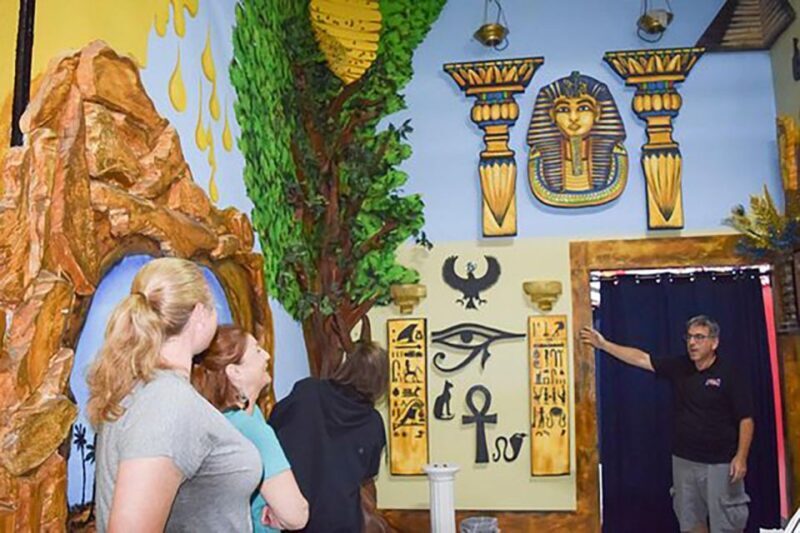 West Palm Beach: 45-Minute Candy Evolution Tour with Guide - A Closer Look at the Candy Evolution Tour