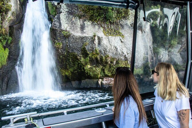Western Bays Sightseeing Tour from Kinloch Lake Taupo - The Itinerary in Detail: What Will You Experience?