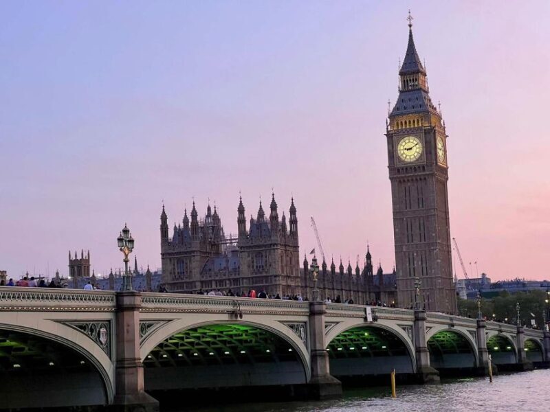 Westminster Abbey to Buckingham Palace: Full London Tour - Authentic Traveler Insights