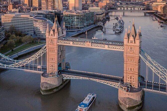 Westminster Walking Tour, River Cruise & Tower of London Entry - Authentic Insights from Travelers