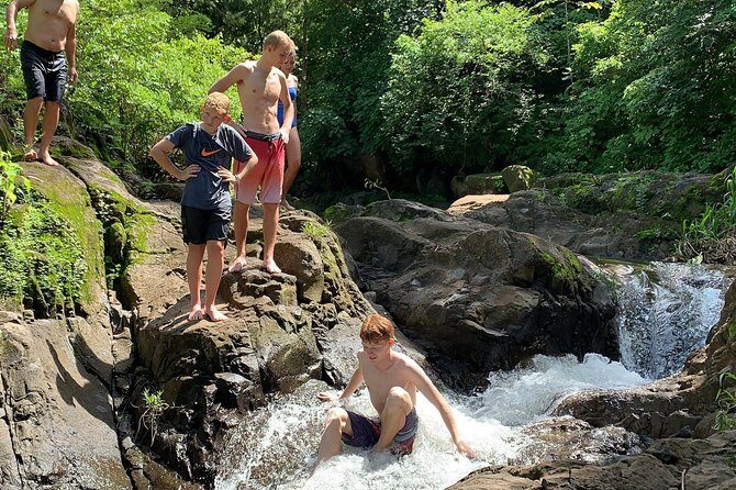 Wet & Wild: Tamanique Waterfalls + Craft Beer sampling & Lunch - Tamanique Waterfalls: Practical Details and Insights