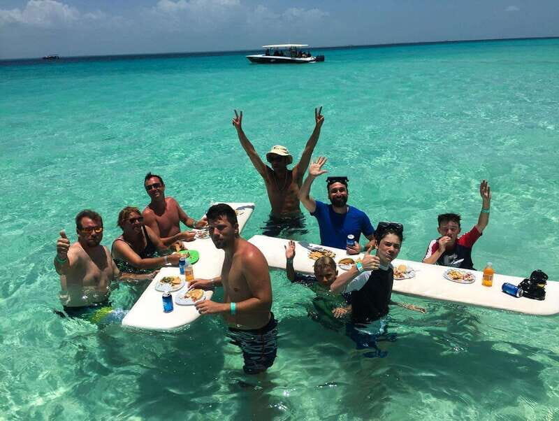 Whale Shark swimming ocean safari all included tour - Who Will Love This Tour?