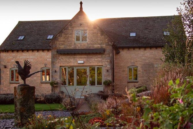 Whisky and Gin Private Tour in the Cotswolds with Driver Guide - Who Should Consider This Tour?