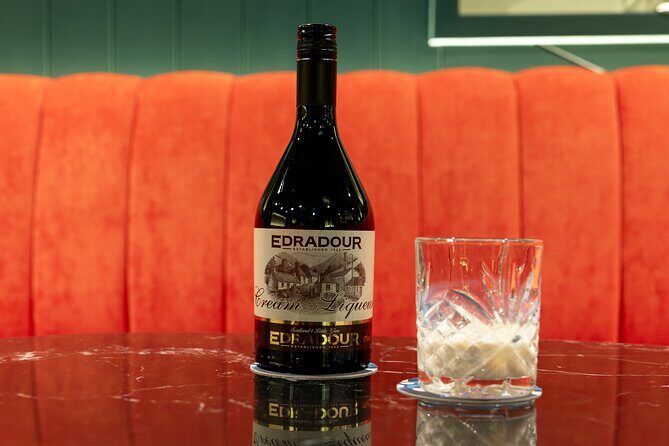 Whisky & Tales: Whisky, History & Storytelling - A Deep Dive into the Experience