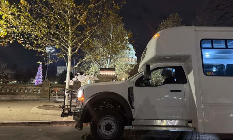 White House National Christmas Tree & Holiday Light Bus Tour - A Detailed Look at the Tour Experience